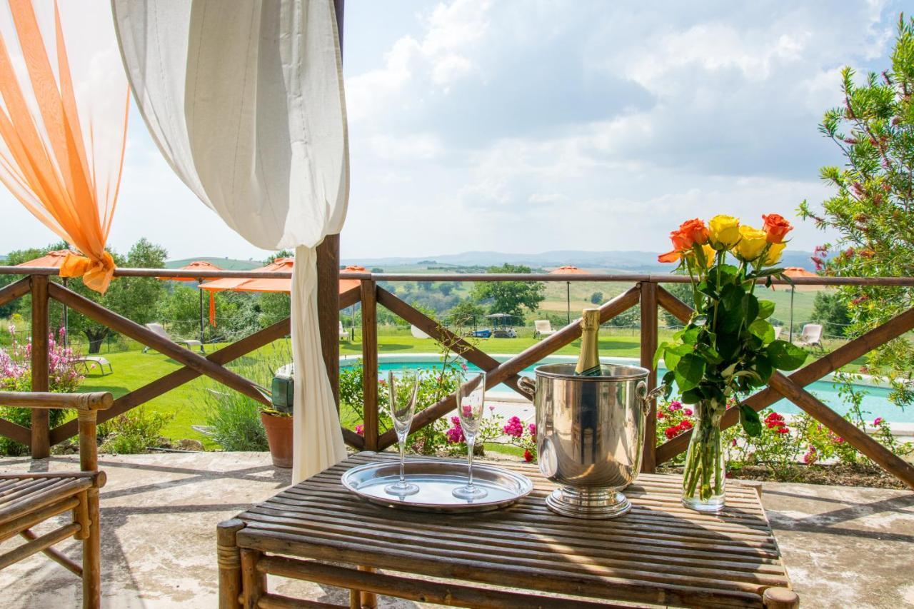 הוילה מונטמראנו Bio Agriturismo La Bell'Antiglia מראה חיצוני תמונה